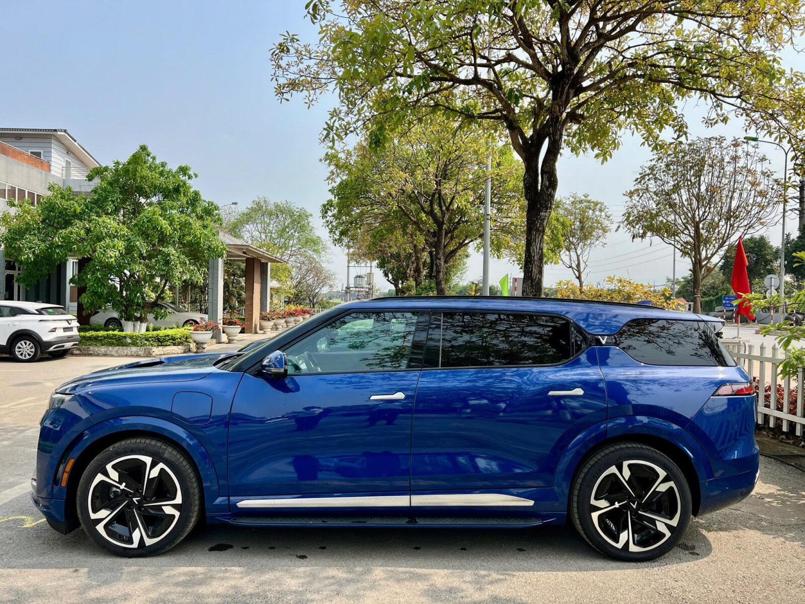 495469249 1850678772166261 4499771841095872434 n VinFast VF9