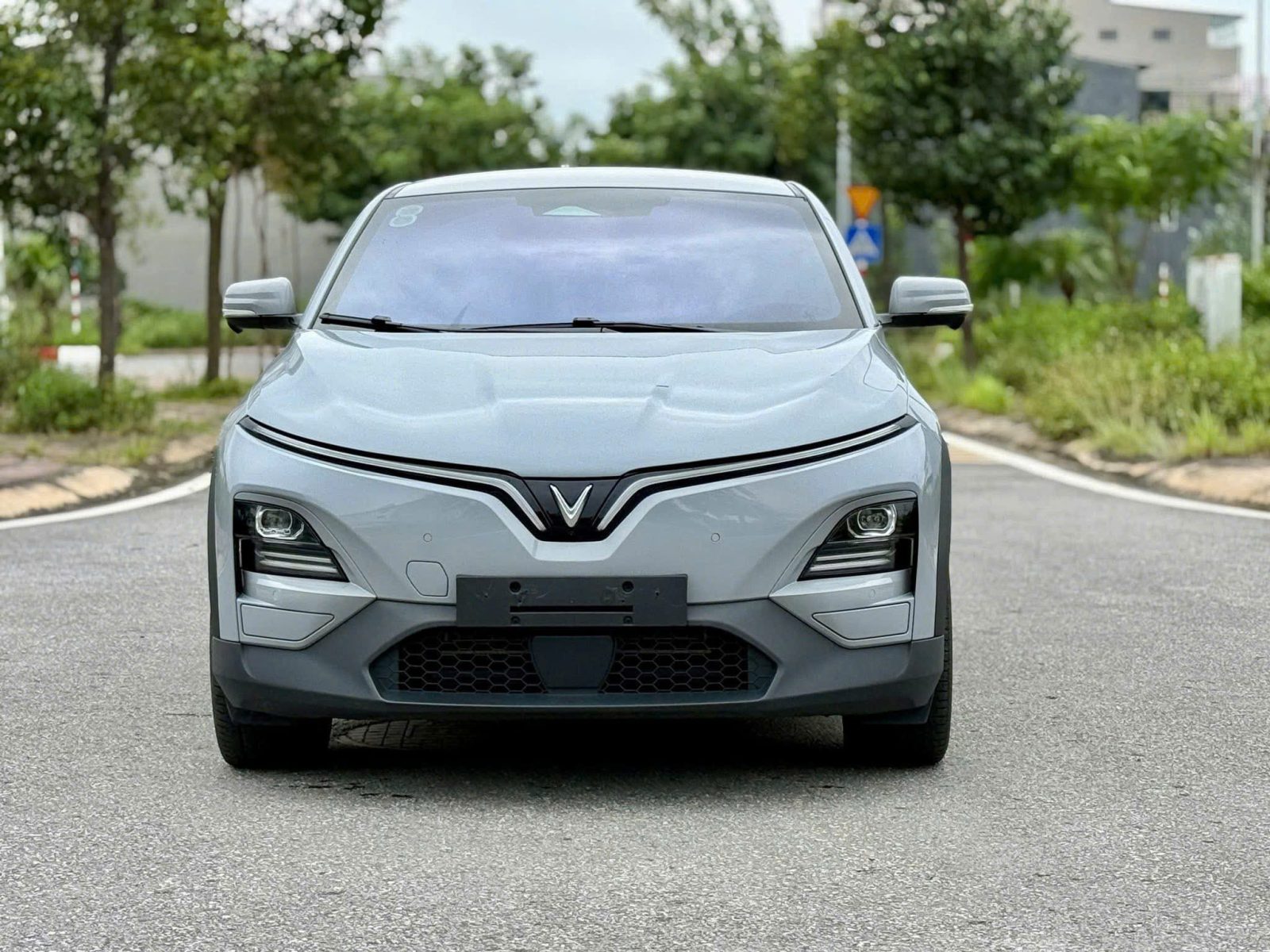 z7631013000504 9e8cf2ca9ee808862b2f5c5e2fd1b5d1 VinFast VF6 Plus