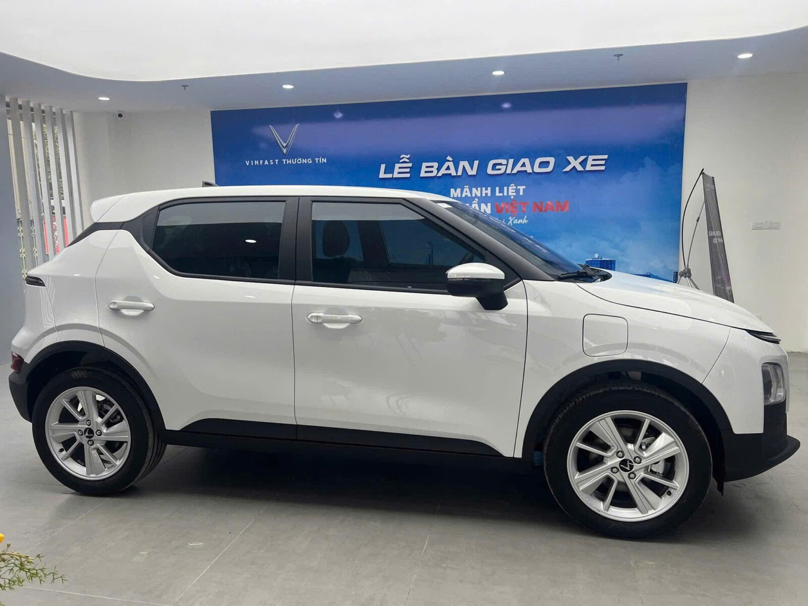 z6469345954614 fb52b20315e02fa07d8b900f7c5bc355 VinFast VF5