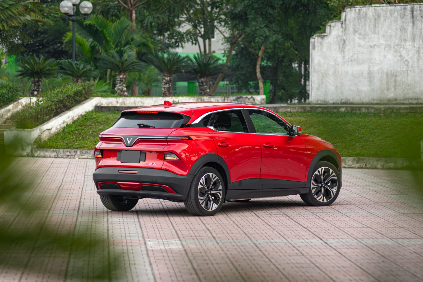 489805142 122148205844556956 8245654143497917076 n VinFast VF6